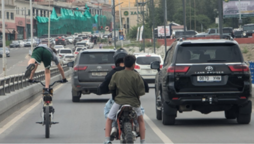 А.БАЯР: НАСАНД ХҮРЭЭГҮЙ ИРГЭН СУРРОН УНАХЫГ БҮРЭН ХОРИГЛОНО